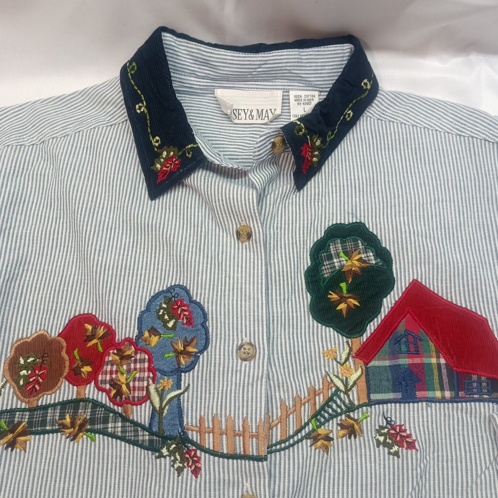 Vtg Casey & Max Womens‎ L Blue Pinstripe Embroidered Button Up Shirt NWT Cottage